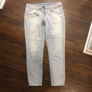 Carmar cropped light washed denim